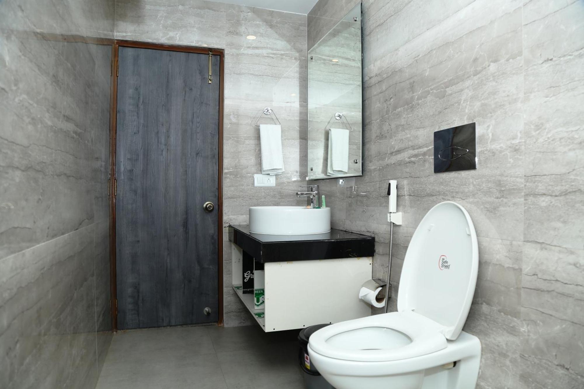 Hotel K79 Jamshedpur Esterno foto